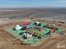 总投资1700亿元，全球首个二代技术直接液化煤制油项目在新疆开建