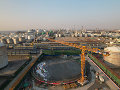 中国化学天辰公司总承包的浙江物产港储低温丙烷储罐项目完成高桩承台浇筑