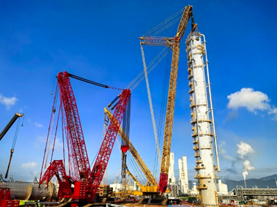 160万吨/年乙烯装置大型设备吊装收官，三期关键设备“零延时”抵达！