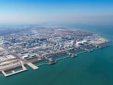 巴斯夫湛江基地投产 全球首套全绿电驱动乙烯装置引领重化工脱碳