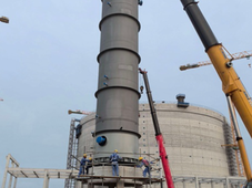 中国化学天辰公司赣榆 LNG 接收站首吊成功