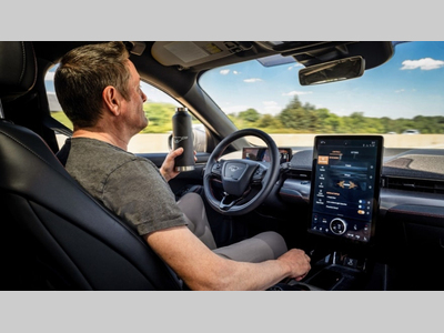 福特2021款F-150和野马Mach-E将具备脱手驾驶功能 通过OTA获取
