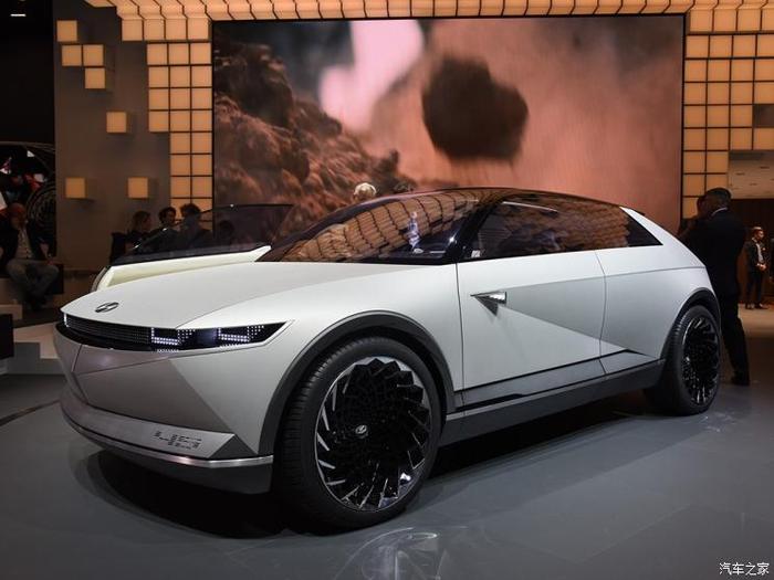 现代(进口) 现代45 2020款 EV Concept