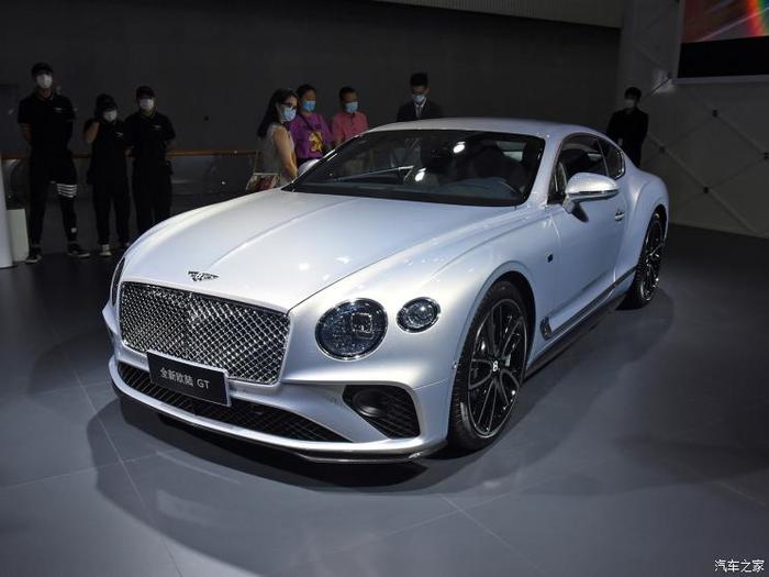 宾利 欧陆 2020款 4.0T GT V8 宾利 欧陆 2020款 4.0T GT V8