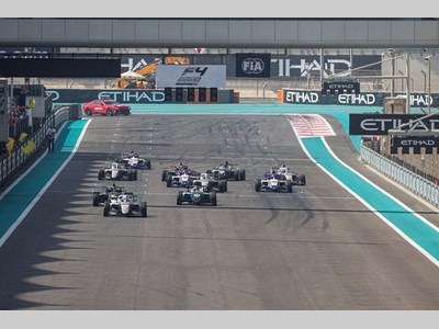 2022阿联酋F4锦标赛，佳通轮胎助力新星闪耀赛场