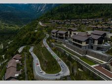 兰博基尼在华庆祝品牌成立60周年 2023兰博基尼中国巡游圆满收官，兰博基尼品牌日于成都盛大举行
