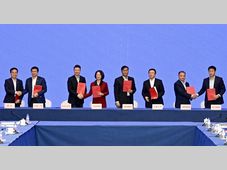 中国一汽与蔚来签署战略合作框架协议