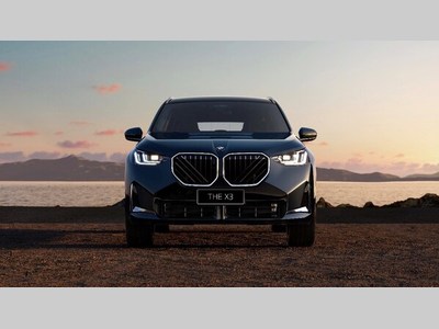 全新BMW X3----驾驶乐趣与现代极简主义共鸣