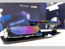 艾迈斯欧司朗与法雷奥携手革新车辆内饰，打造动态舱内环境