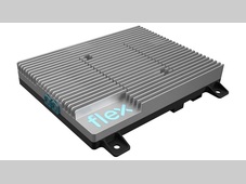 【CES 2025】英飞凌携手Flex展示用于软件定义汽车的区域控制器设计平台
