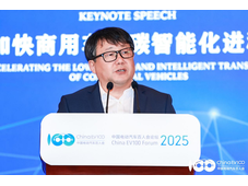 范现军：醇氢电动技术开辟中国商用车低碳转型新路径