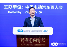 李斌：用"换电网络效应"提升用户体验
