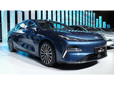 【2025上海车展】重磅新车前瞻-轿车篇