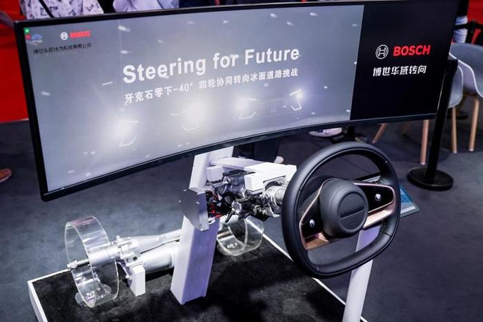 10 博世华域线控转向解决方案 Local steer-by-wire solution