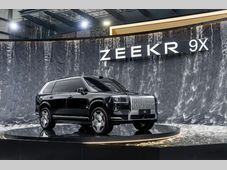 中国首发！孔辉主动稳定杆赋能极氪9X，诠释新一代高性能底盘