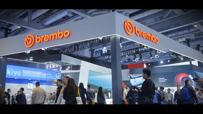布雷博亮相2025上海法兰克福汽配展 ：全系产品，满足多元需求，每位驾驶者皆可获得量身定制的#制动解决方案 ：从原厂配件到顶级性能产品，从四轮汽车到两轮摩托车全面覆盖。