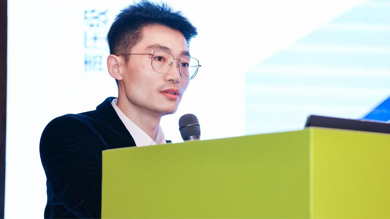 2025（第十八届）国际汽车技术年会 访：赛力斯动力白红军