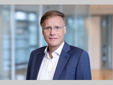 英飞凌发布 2026财年第一季度运营成果：2026财年顺利开局，并因应持续增长的市场动能进一步强化AI领域投资