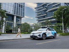 小马智行第七代Robotaxi深圳单车盈利转正，市场化进程再提速