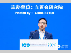 2026 年成全球自动驾驶元年，华为坚持赋能车企造好车、卖好车