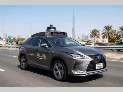 小马智行双引擎战略加速：无人化Robotaxi落地迪拜，2026年迈向商业化运营