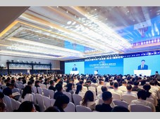 “智绿筑基·生态蓄势·共创共赢”——2026中国汽车产业发展（泰达）国际论坛在天津成功召开