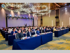 欧洲——中国汽车的问巅之路 2026全球华人汽车精英联合年会暨“中国拥抱世界”汽车产业国际发展论坛成功举办