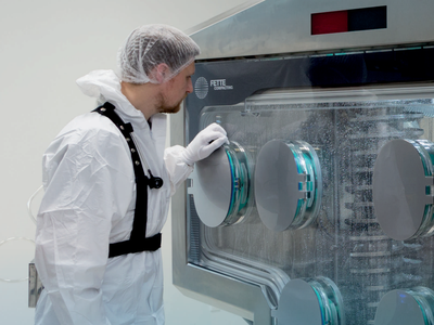 高活性药物片剂生产安全性与密闭技术实践