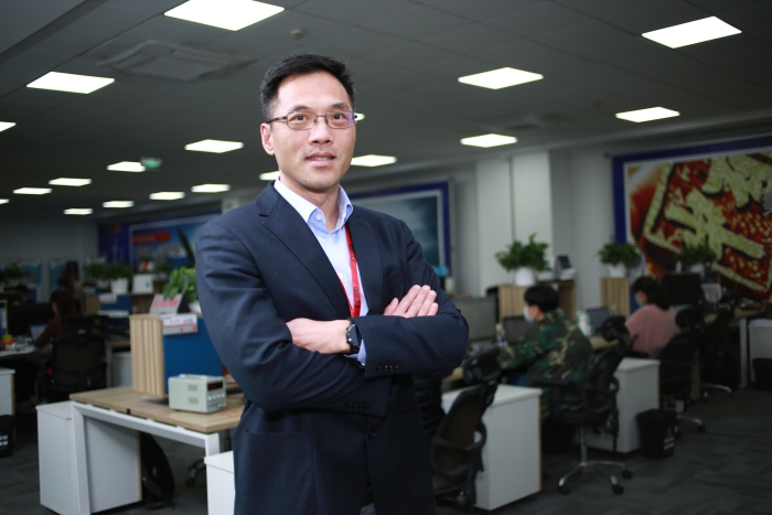 上海飞博激光科技有限公司董事长兼总经理 李骁军