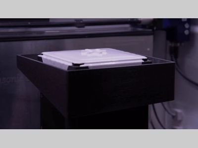 Lithoz发布LIS技术陶瓷3D打印机CeraMax Vario V900