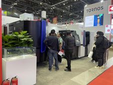 Tornos 展会现场：精密制造新体验