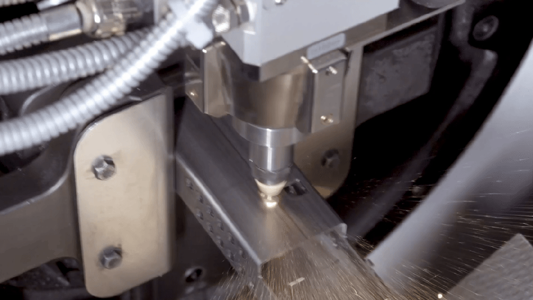 高精度高效率双buff！通快管机领跑管材加工