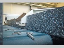 对差异极大的部件进行自动化滚磨加工