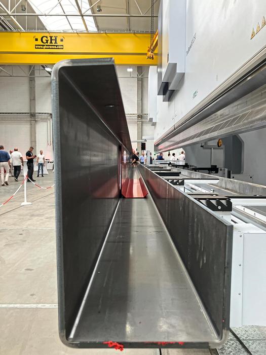 IMG_0237_${0126657513}