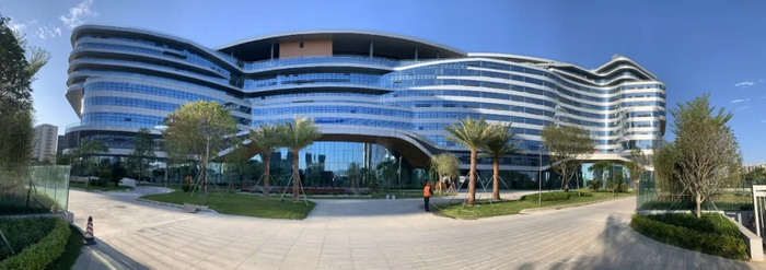 项目所处惠州大亚湾二期工厂是目前全球最大规模的LED显示屏智造基地