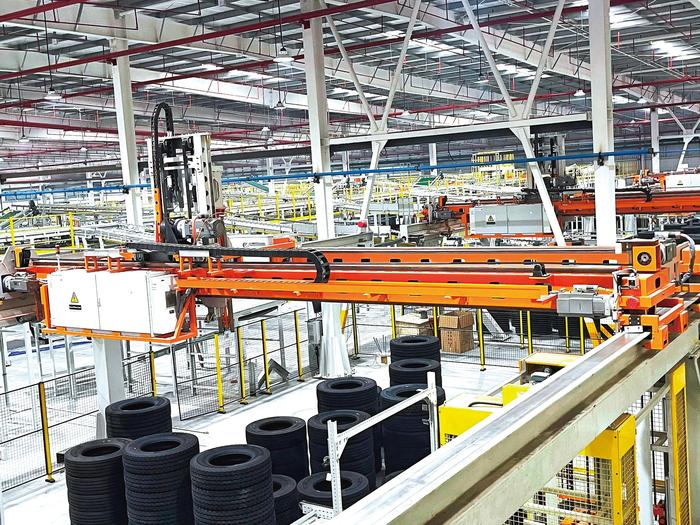 图1 轮胎行业龙门机器人