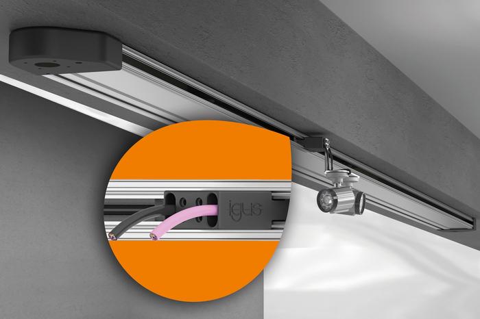 PM5825-1_pull-e-cable