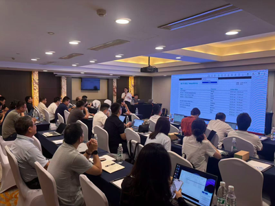 福玻斯受邀出席西门子工厂物流研讨会，EMS空中穿梭车传递创新思维