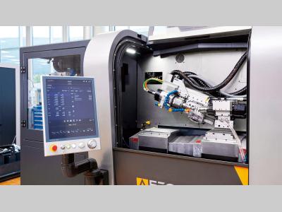 TwinCAT CNC 助力精密加工小型零部件