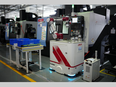 节卡机器人：复合机器人数控CNC上下料应用