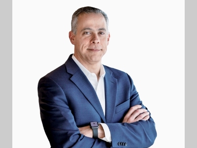 开启创新： 人工智能和智能自动化对产品开发的影响