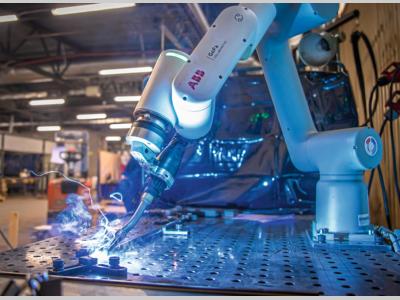 协作焊接机器人助力家具制造