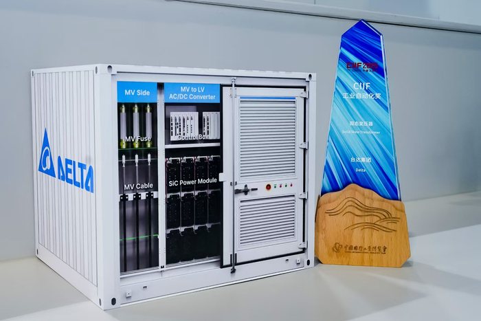 首次亮相工博会的台达固态变压器(SST)以新一代电力电子核心技术斩获“CIIF工业自动化奖”,成为焦点展品。 首次亮相工博会的台达固态变压器(SST)以新一代电力电子核心技术斩获“CIIF工业自动化奖”,成为焦点展品。