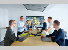 皮尔磁：构筑工业数字时代的“双子防线”