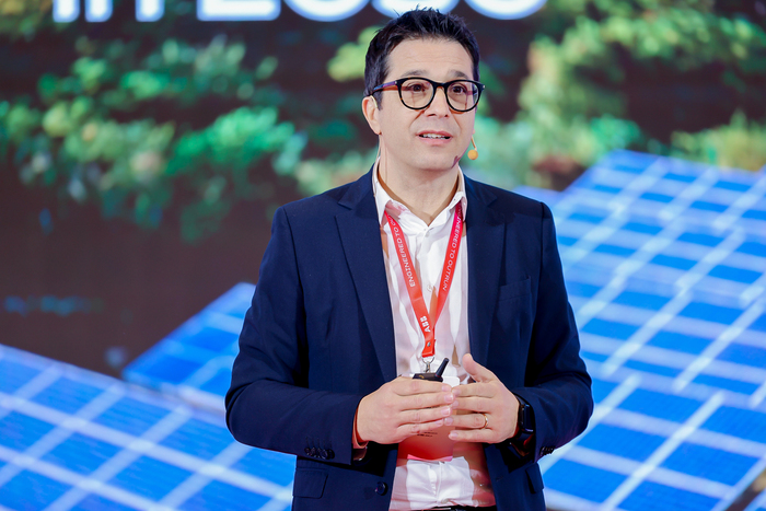 ABB电气智慧电力全球总裁马思Massimiliano Cifalitti ABB电气智慧电力全球总裁马思Massimiliano Cifalitti