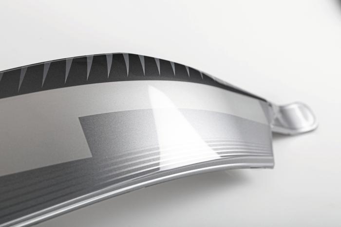 3 Image_3_2025-07-weltweit-erste-rueckleuchte-ohne-hardcoating_${0126555044}