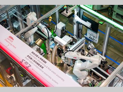 ABB专注“AI+电力”，描绘工业配电的智能化新蓝图！