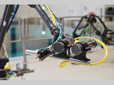 用于水下作业的新型 AI 焊接机器人