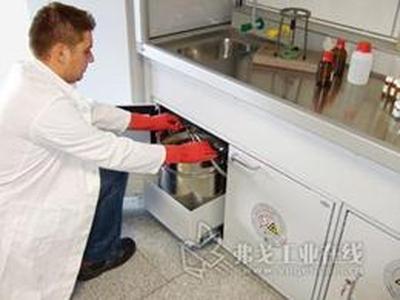 全自动 更安全--现代化传感技术保证安全柜门自动关闭