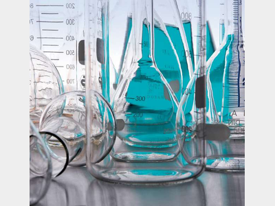 如何干燥玻璃仪器？哪种方法更好？